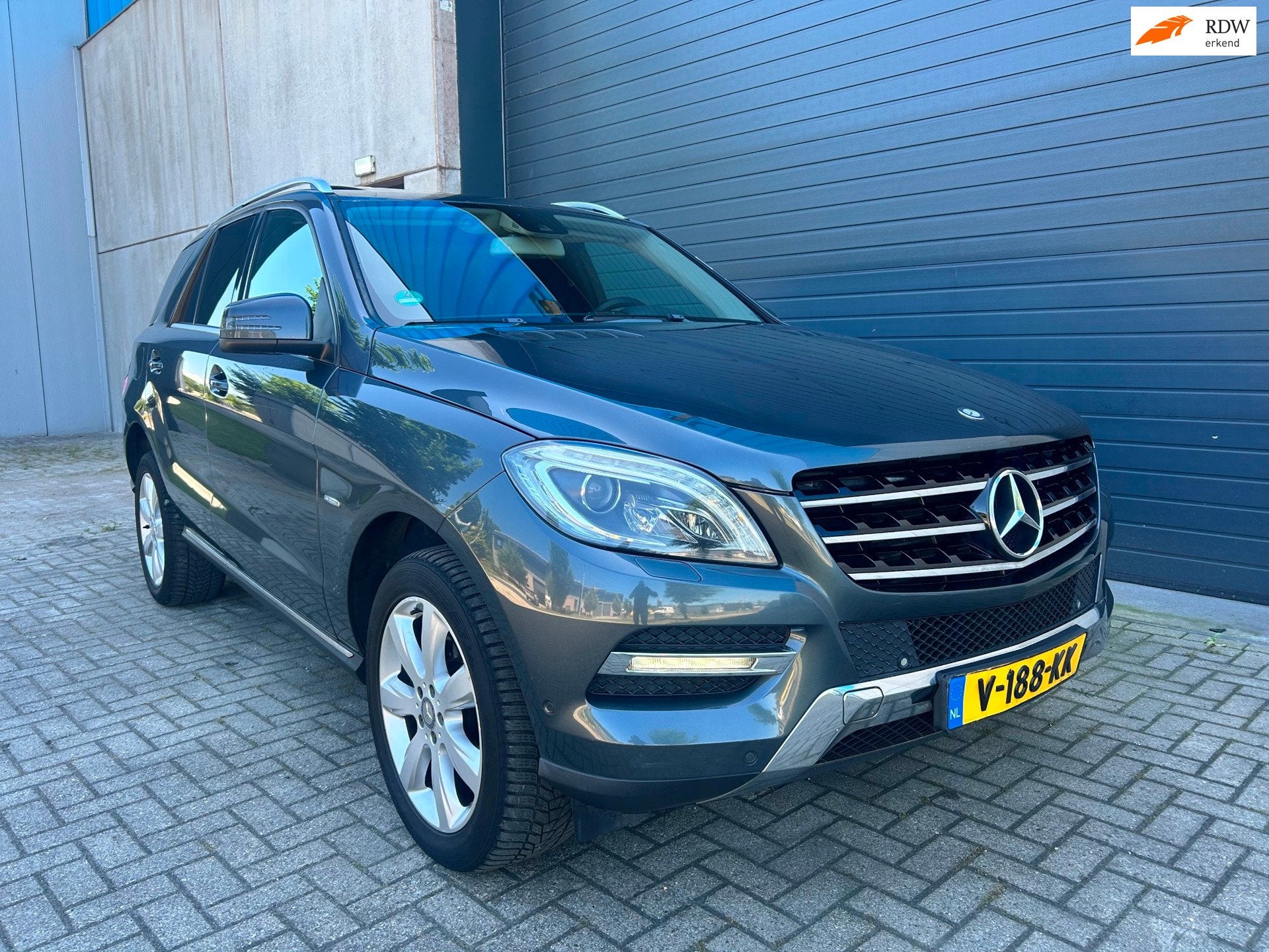 Mercedes-Benz ML 350 BlueTec 4MATIC AUT LEDER NAVI MARGE, Automaat, Gebruikt, 2245 kg, 259 pk