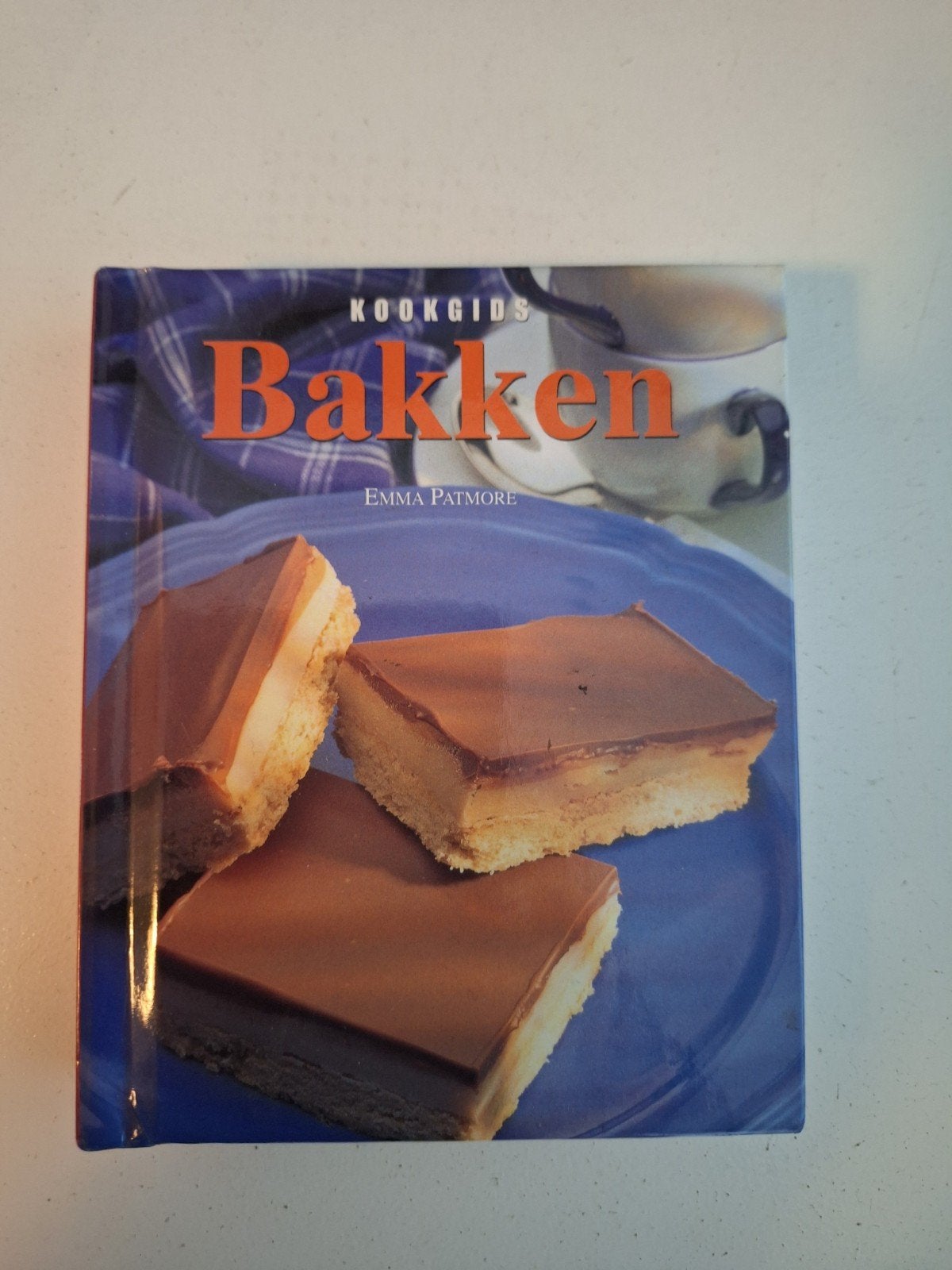 Kookgids Bakken - Emma Patmore (kookboek), Boeken, Taart, Gebak en Desserts, Ophalen of Verzenden, Zo goed als nieuw, Emma Patmore