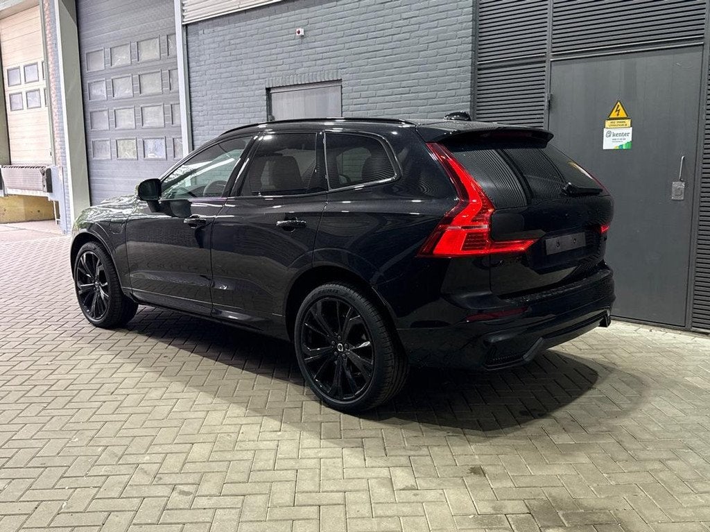 Volvo XC60 T8 Plug-in hybrid Ultra Black Edition | ACC | Pan, Auto's, Volvo, Automaat, Gebruikt, 4 cilinders, Zwart