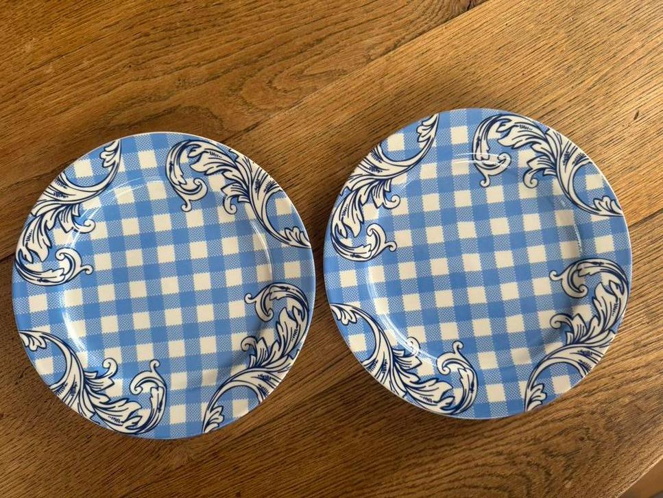 Twee gebaksbordjes / ontbijtbordjes van True Blue Basics, Ophalen of Verzenden, Zo goed als nieuw, Bord(en), Overige stijlen