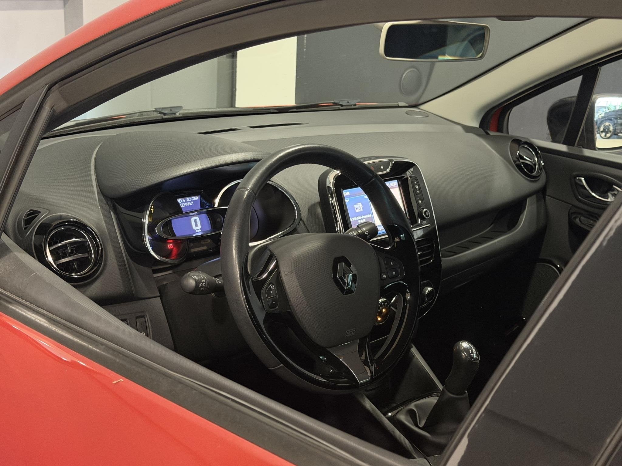 Renault Clio 0.9 TCe Dynamique | Climate Control | R-Link Na, Voorwielaandrijving, Stof, 540 kg, Automatische klimaatregeling