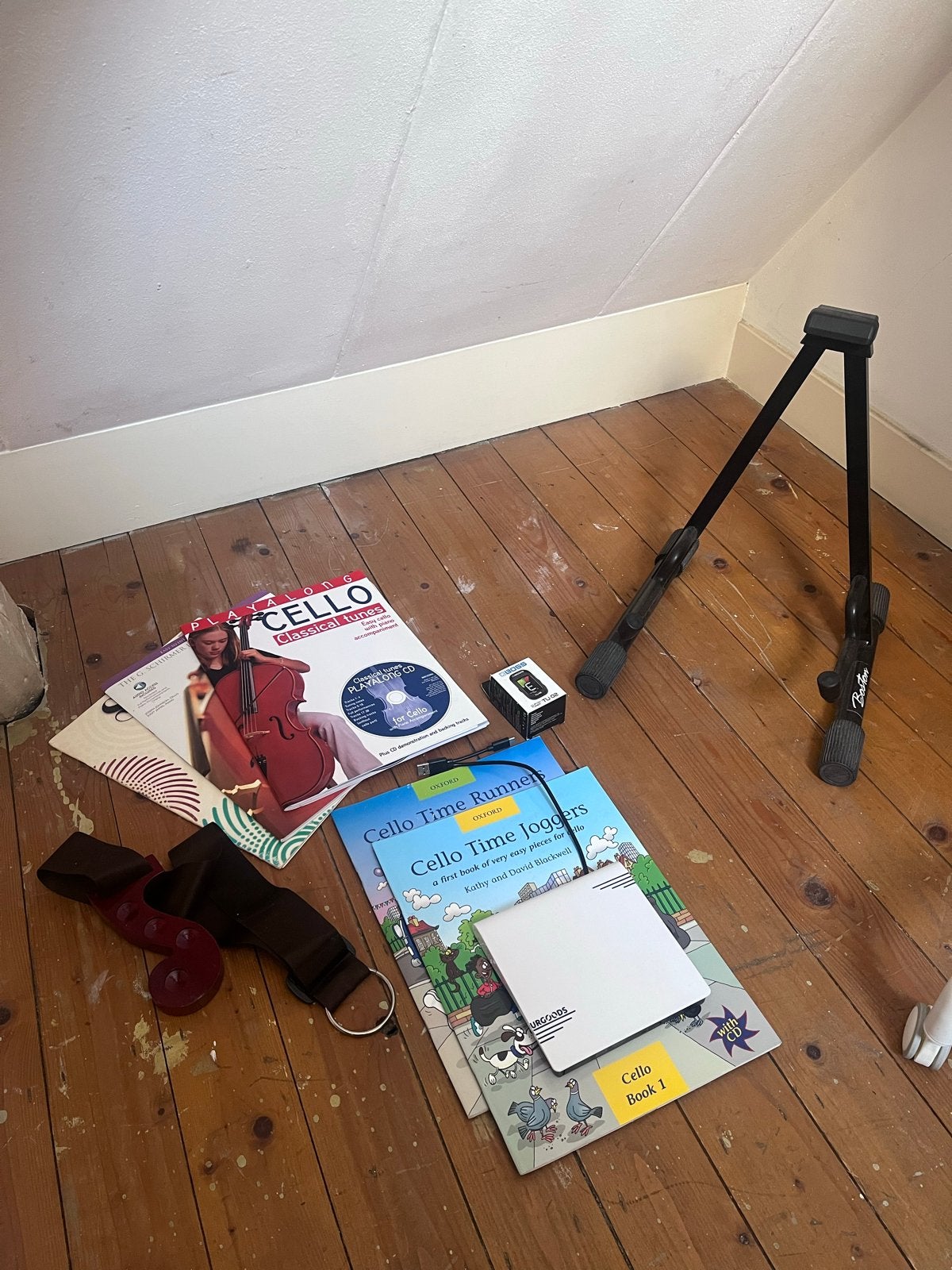 Cello boeken en accessoires (geen cello), Ophalen, Gebruikt, Met koffer