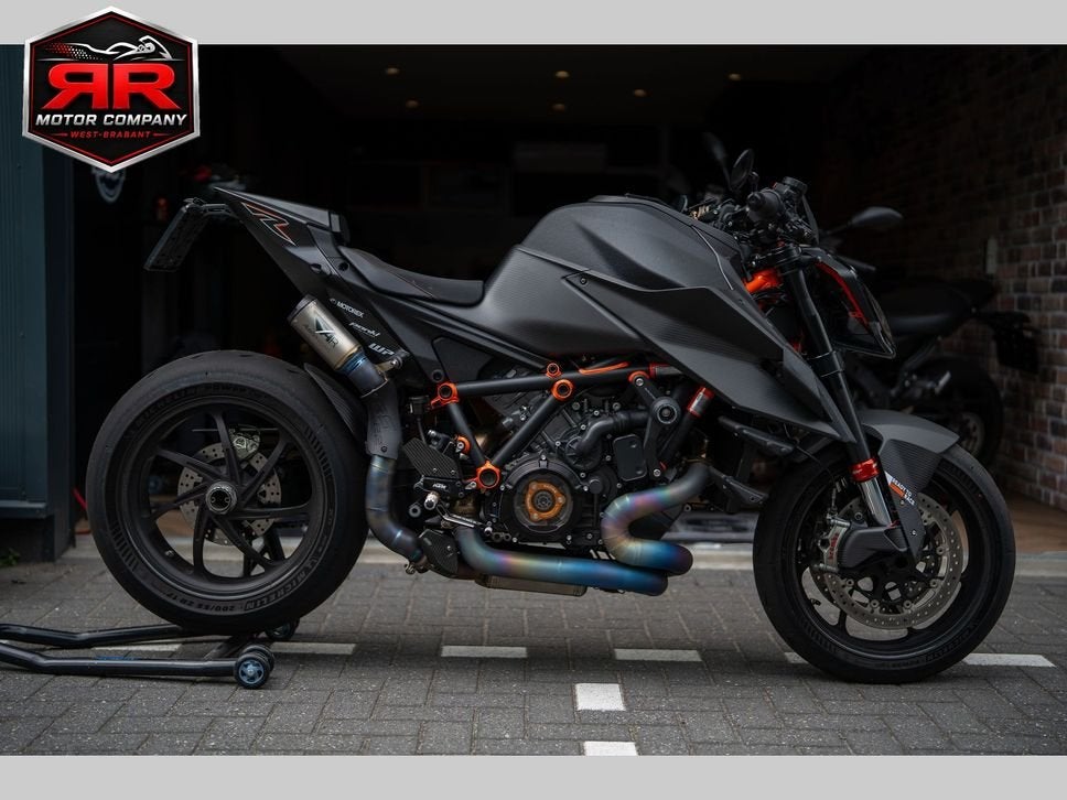 KTM 1290 SUPER DUKE RR (2023) Full options, 2 cilinders, KTM, Motorrijbewijs A, Bedrijf