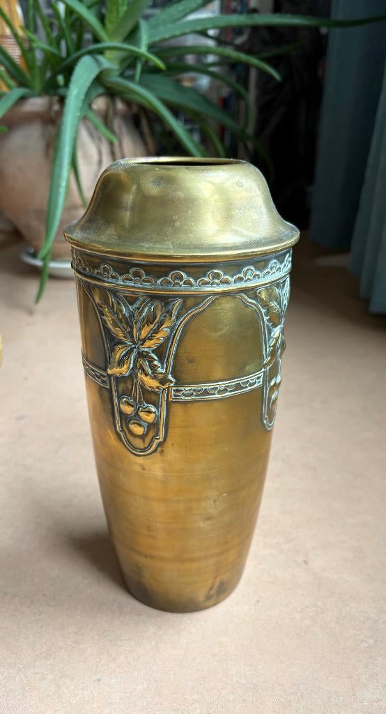 Prachtige messing vaas, Jugendstil / Art Nouveau, Antiek en Kunst, Antiek | Vazen, Ophalen of Verzenden