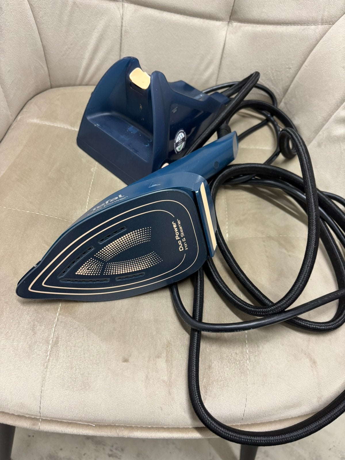 Stoomdstrijkijzer, Ophalen of Verzenden, Zo goed als nieuw, 1200 watt of meer