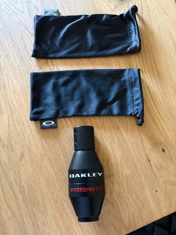 2 stuks - Oakley - Microbag -, Ophalen of Verzenden, Nieuw, Zwart, Oakley