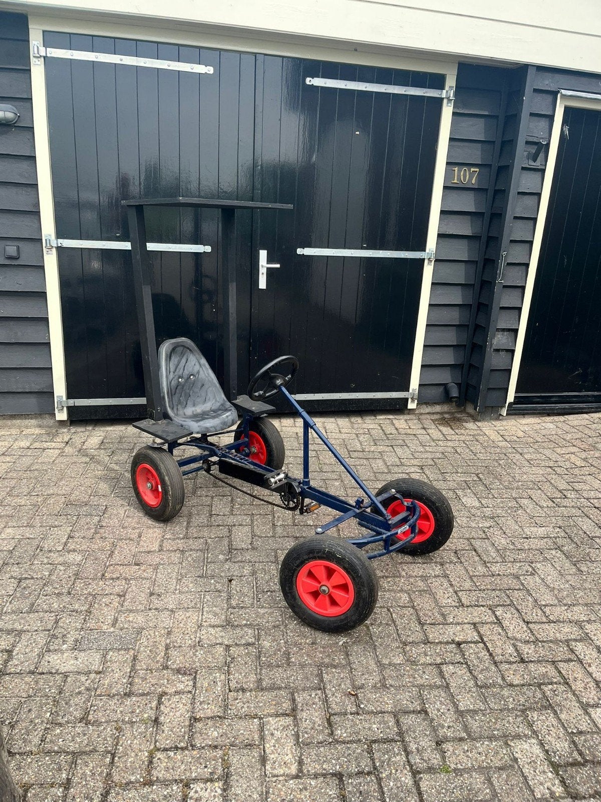 Stoere skelter met hoge rugleuning, Ophalen of Verzenden, Gebruikt, Overige merken