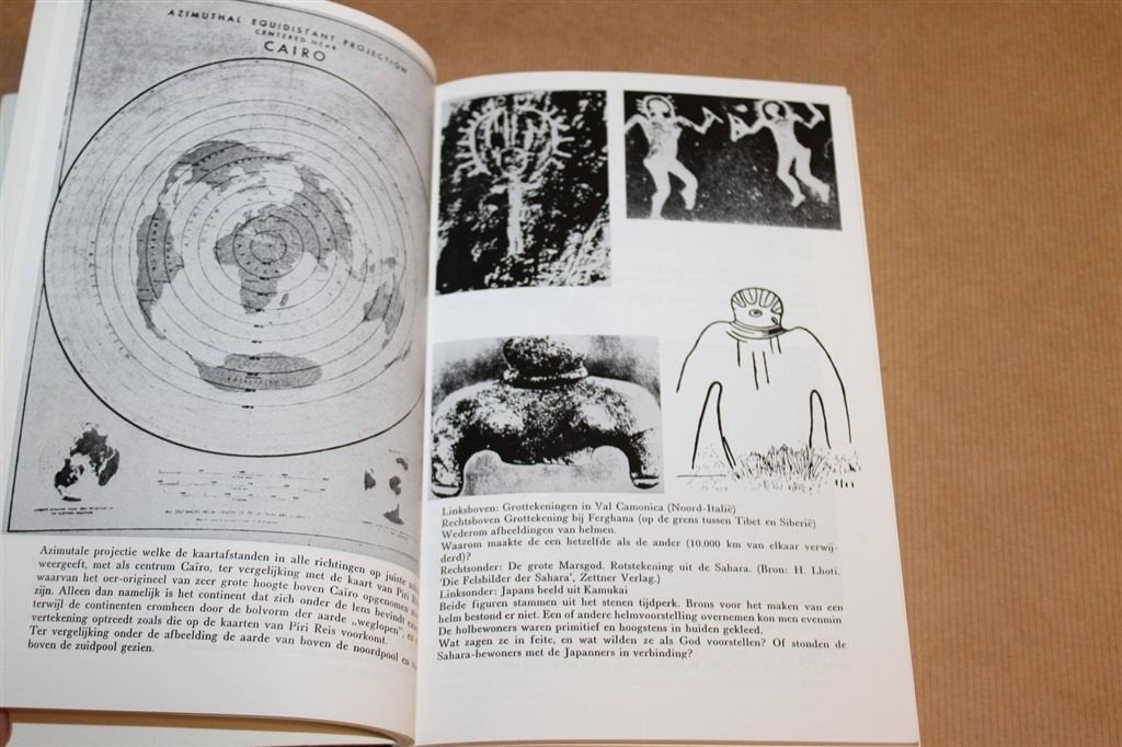 Waren de Goden Kosmonauten? — Von Däniken, 2010, Ophalen of Verzenden, Gelezen, Overige onderwerpen, Achtergrond en Informatie