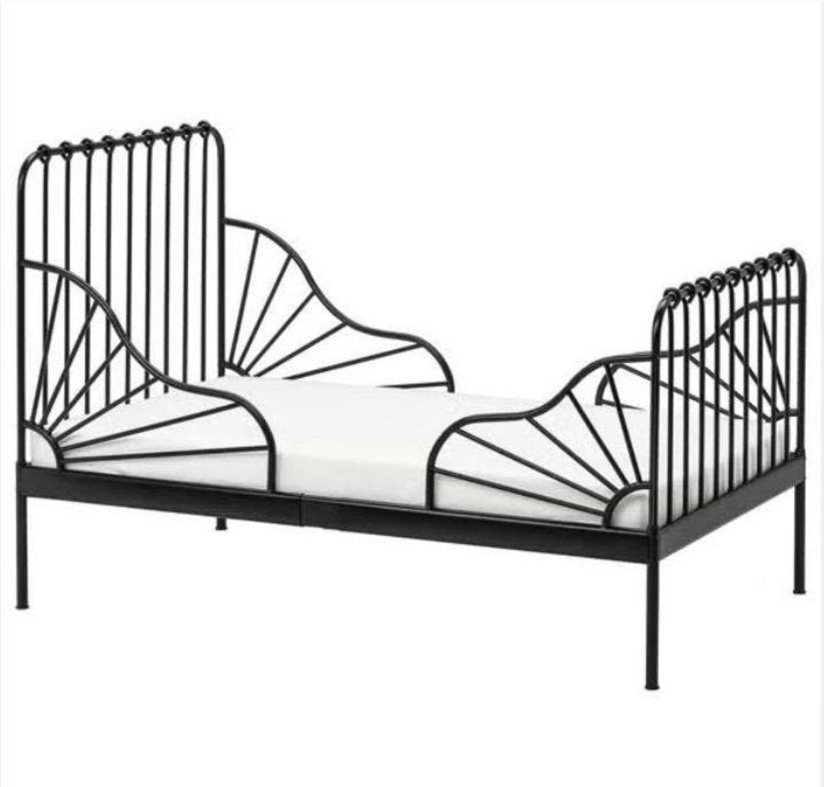 Ikea meegroeibed, Ophalen, 70 tot 85 cm, Zo goed als nieuw, Matras