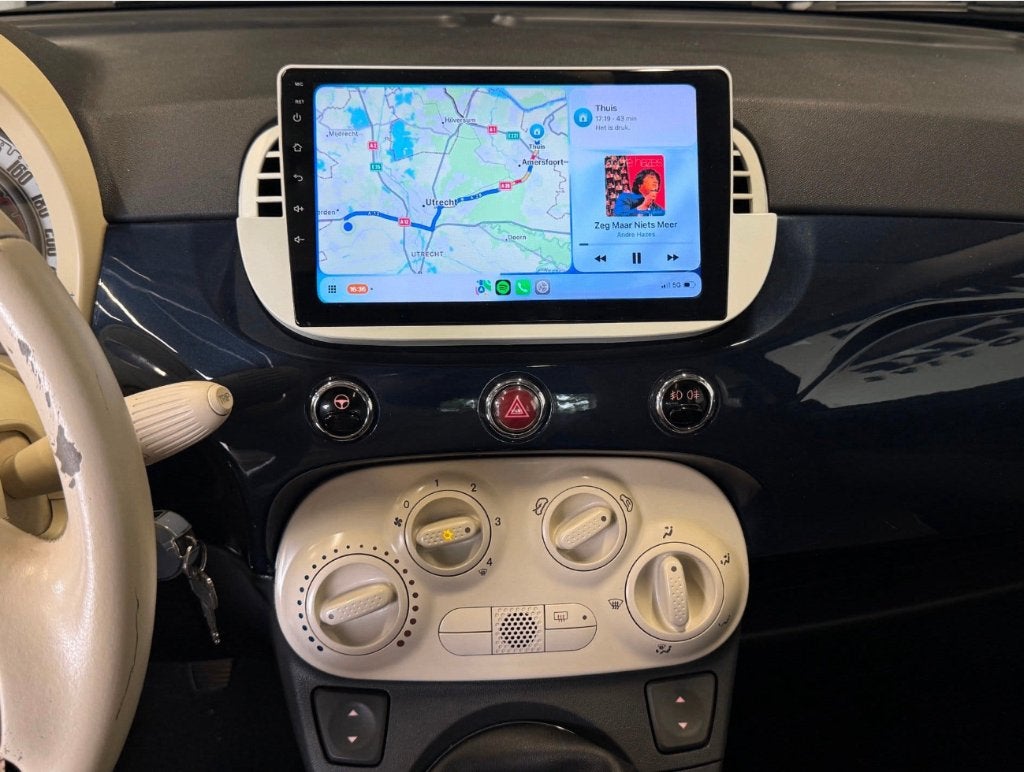 Fiat 500 Autoradio 2007-2015 • CarPlay Android Navigatie etc, Ophalen of Verzenden, Zo goed als nieuw