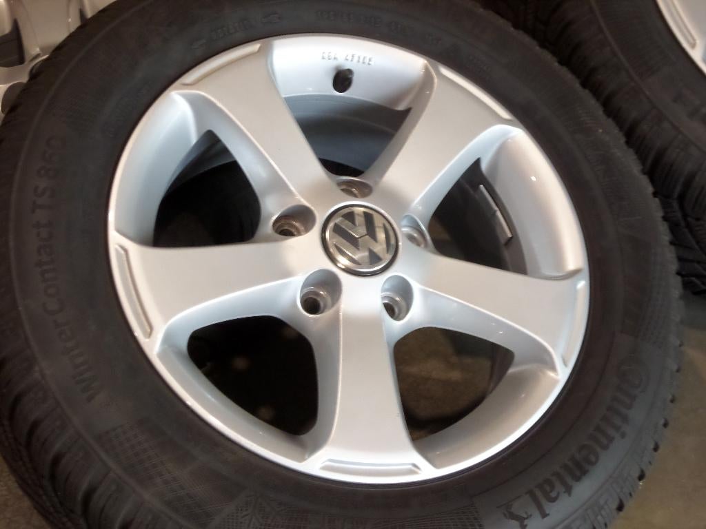 Origineel 15" VW Polo A1 Fabia Ibiza / Golf 5 6 7 8 velgen, 15 inch, Banden en Velgen, Personenwagen, 185 mm