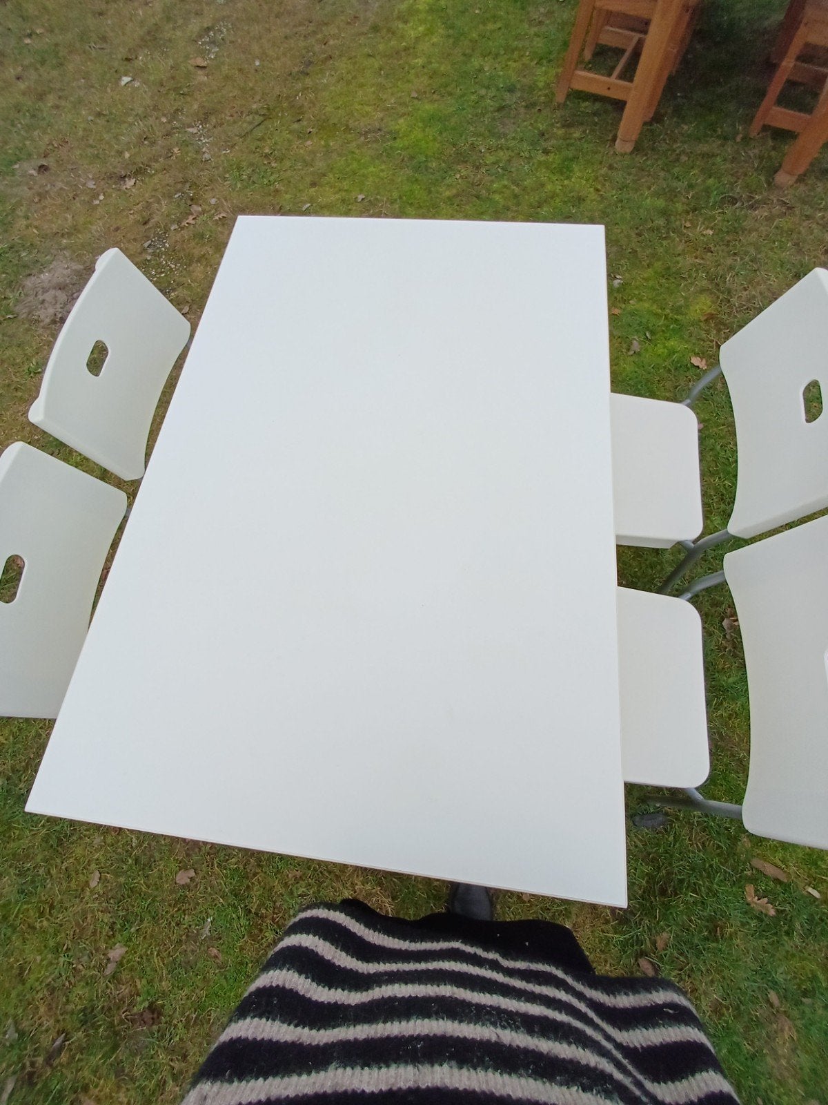 Mooie witte eethoek., Ophalen