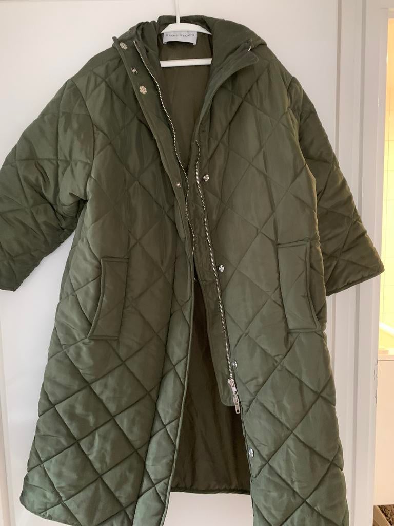 Winterjas, Kleding | Dames, Jassen | Winter, Ophalen, Zo goed als nieuw, Maat 46/48 (XL) of groter, Zwart
