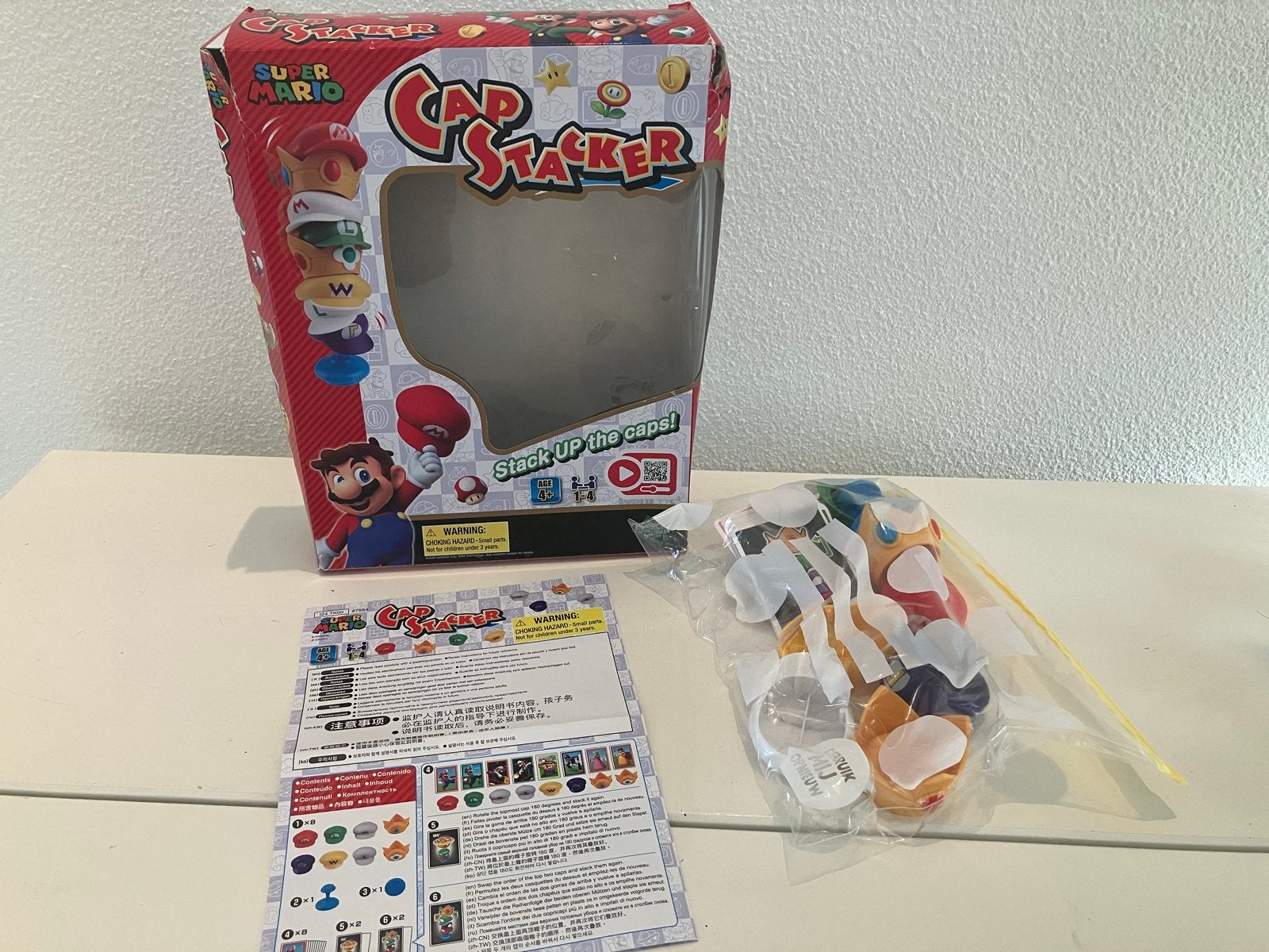 Super Mario Cap Stacker - Stapelspel voor Jong en Oud, Ophalen of Verzenden, Zo goed als nieuw, Jongen of Meisje