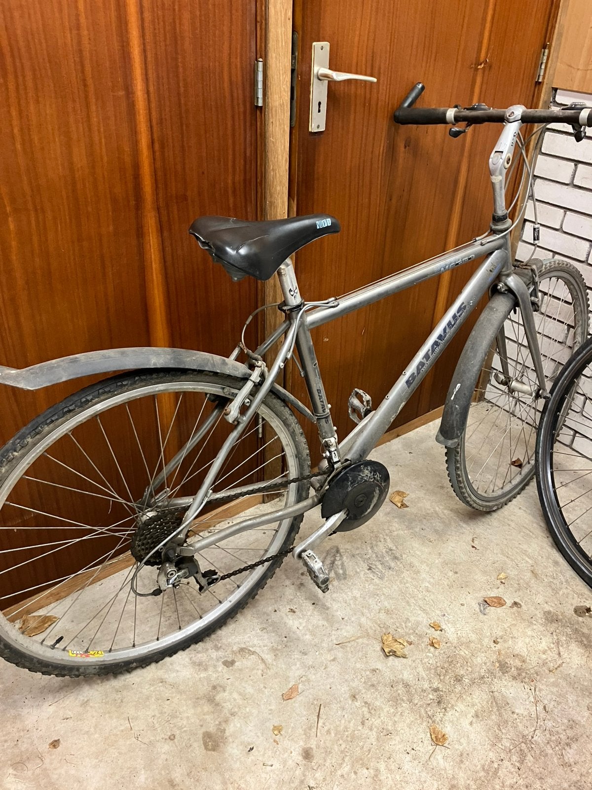 Stationsfiets mountainbike, Ophalen, Velgrem, Batavus