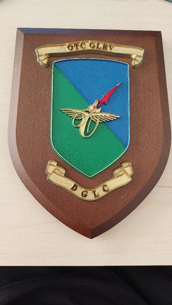Wapenschild Defensie Grondgebonden Luchtverdedigingscommando, Verzamelen, Ophalen of Verzenden, Landmacht, Nederland, Embleem of Badge