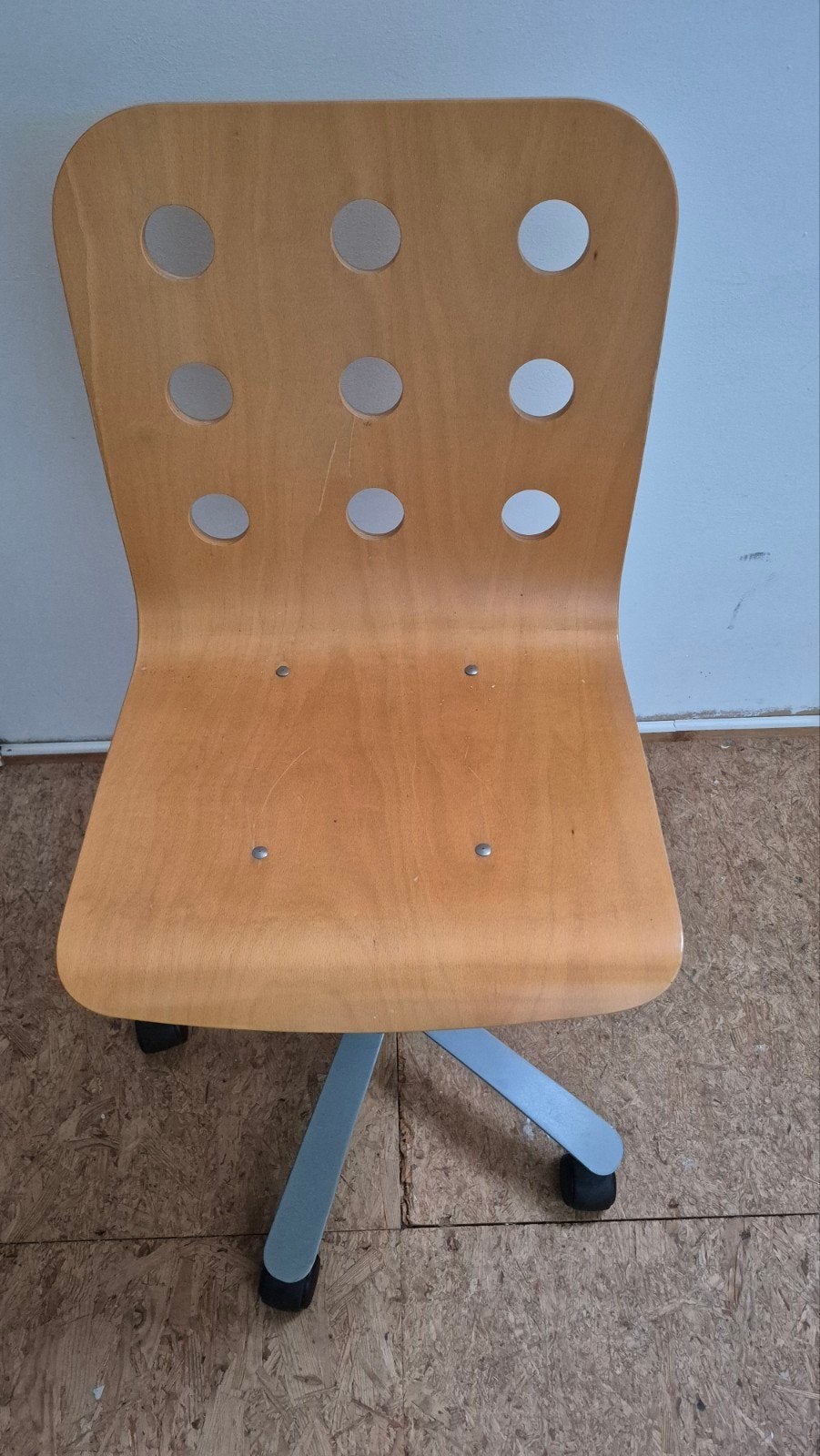 Houten bureaustoel met wielen van  Ikea, Ophalen, Gebruikt, Bruin