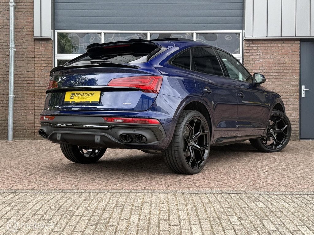 Audi Q5 Sportback 45 TFSI Qauttro S-line Competition Panodak, Automaat, Zwart, 4 cilinders, Blauw