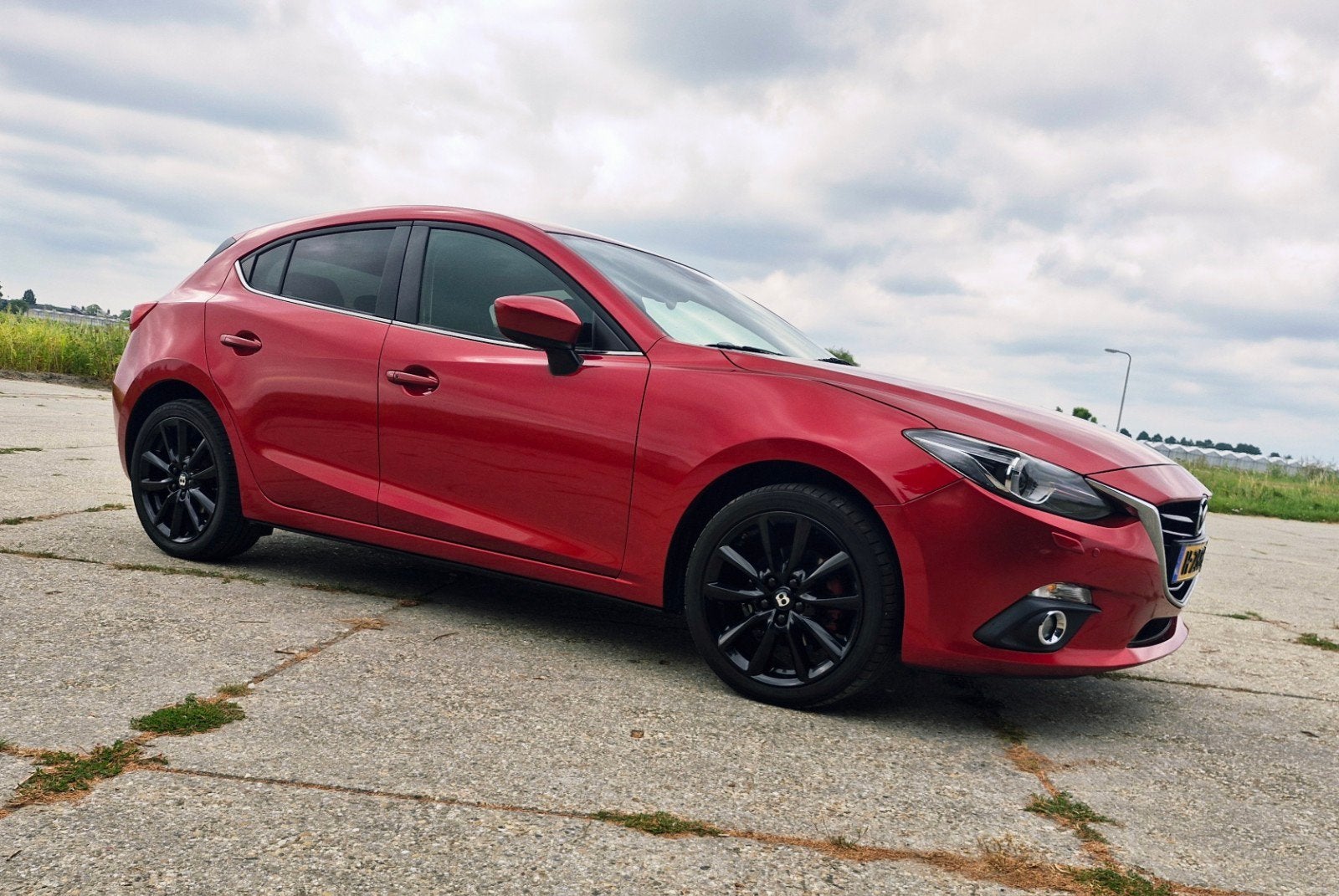 ❗️Mazda 3 2.0 Skyactiv-g 165pk SOUL RED 2015, Auto's, Voorwielaandrijving, 1998 cc, Stof, Zwart