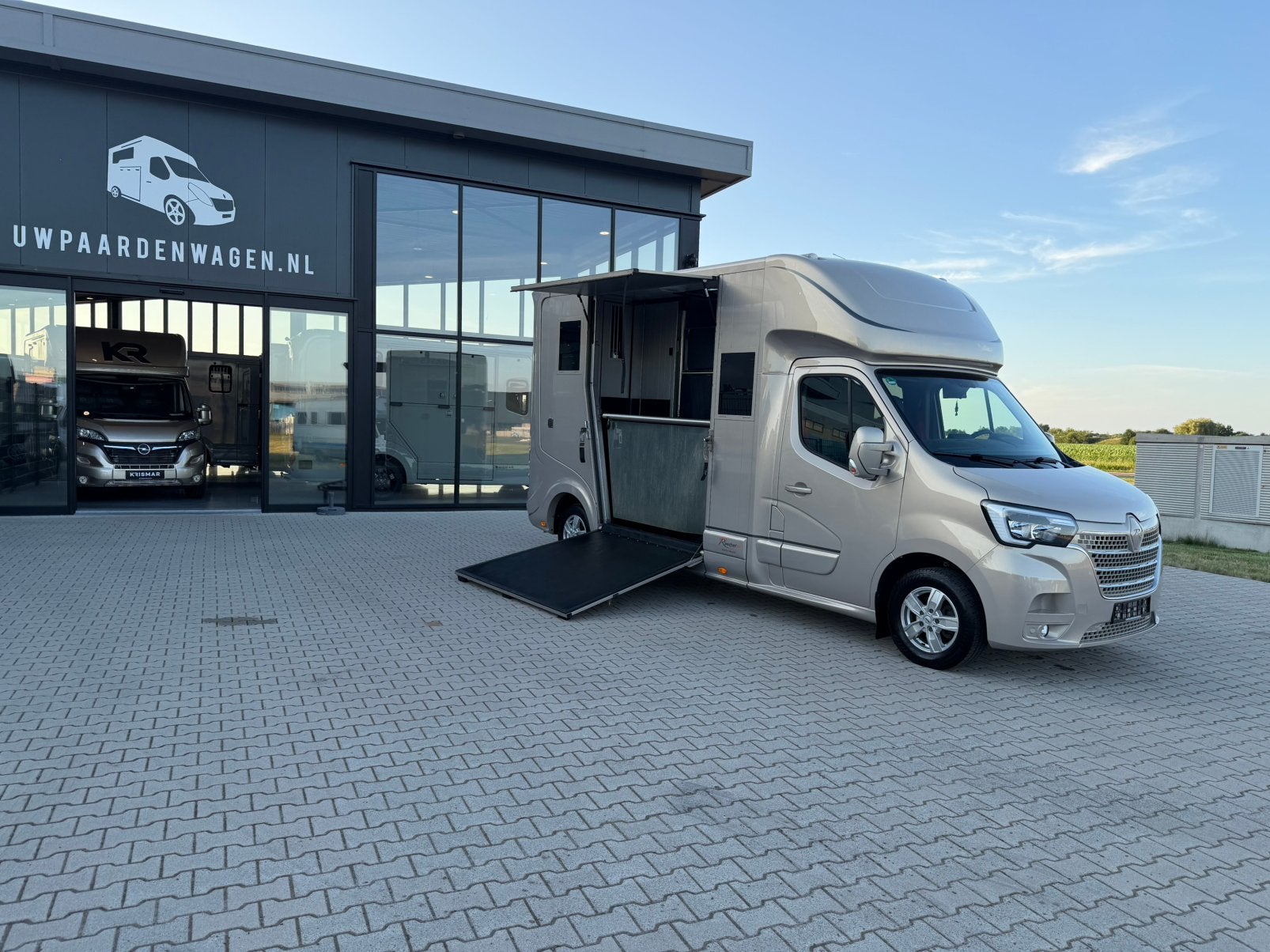 Renault ROELOFSEN 2023 >dubbele cabine< paardenwagen, Ophalen, Aluminium, Overige typen