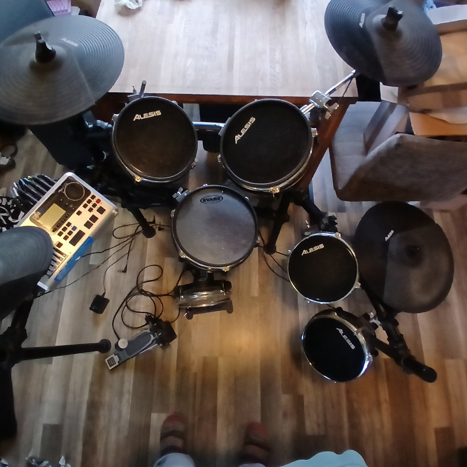 Alesis DM 10 elektronisch drumstel, Ophalen