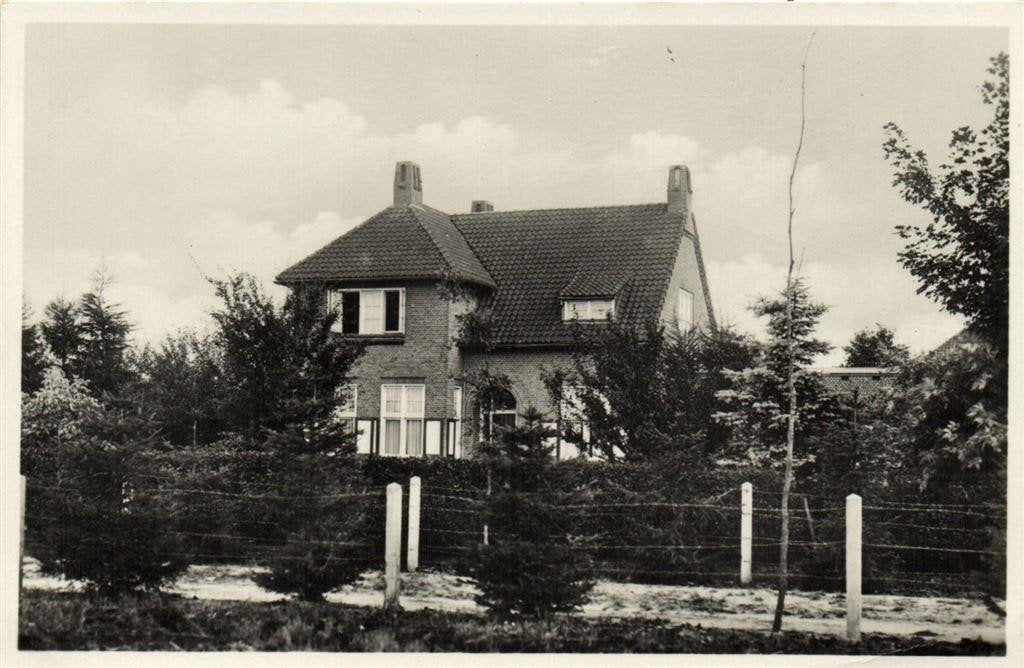Pastorie te Amsterdamscheveld. - ongelopen, Ophalen of Verzenden, 1940 tot 1960, Ongelopen, Drenthe