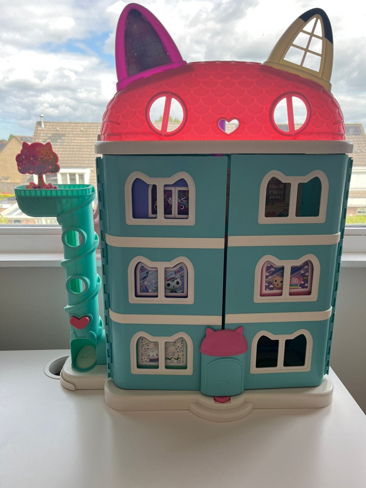 Gabby’s poppenhuis met accessoires, Kinderen en Baby's, Speelgoed | Poppenhuizen, Ophalen, Zo goed als nieuw, Poppenhuis