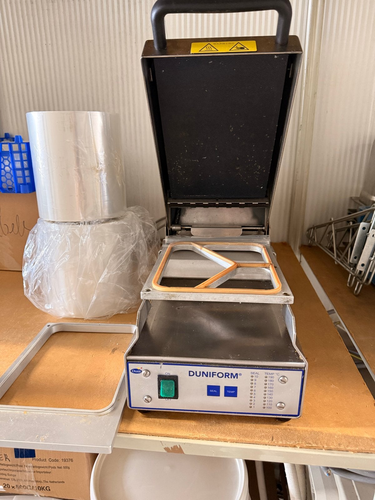 Duniform  DF25 topsealmachine Semi-automaat, Ophalen