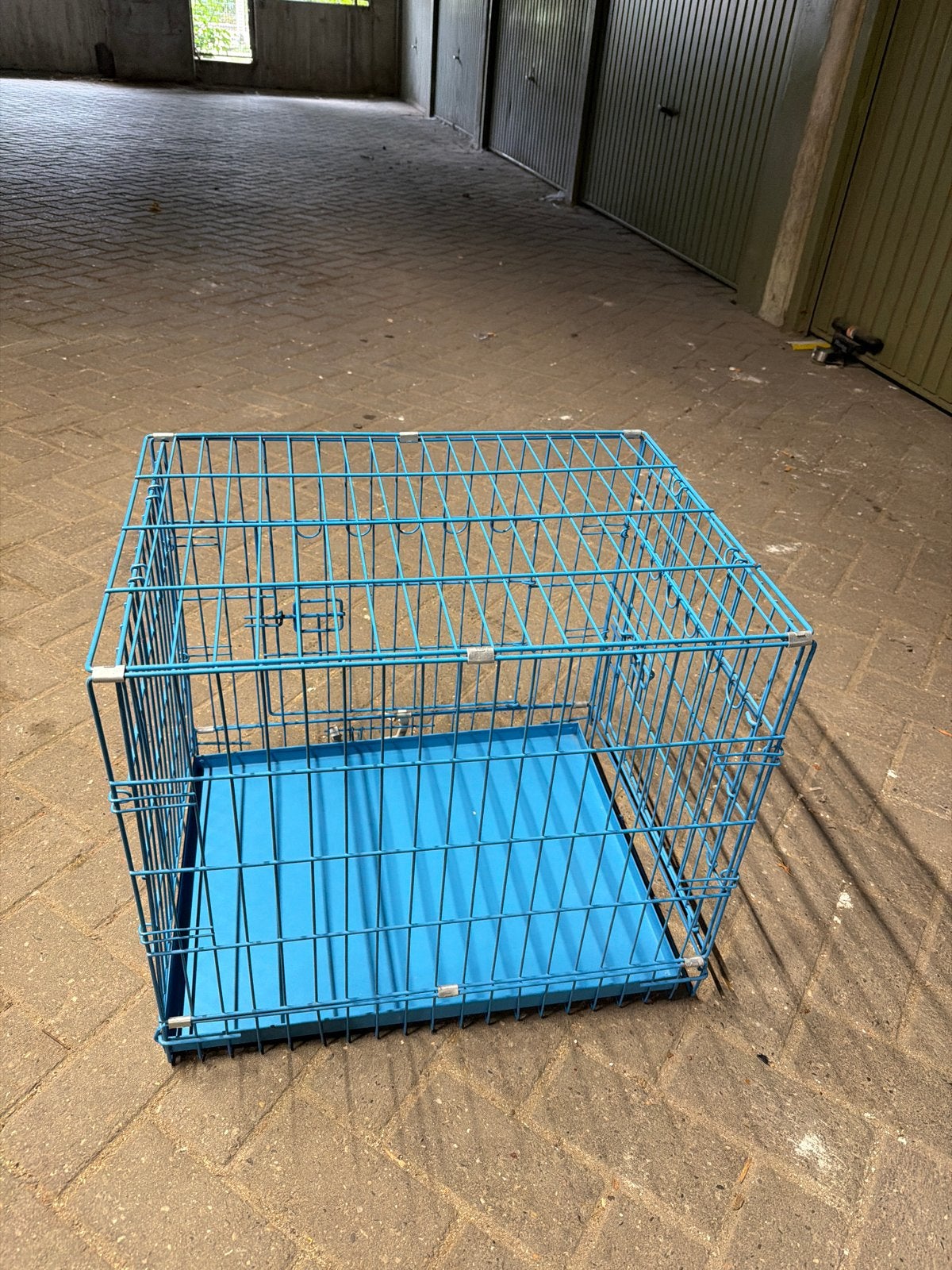 Blauwe honden bench 61x 46x 54, Dieren en Toebehoren, Ophalen, Gebruikt