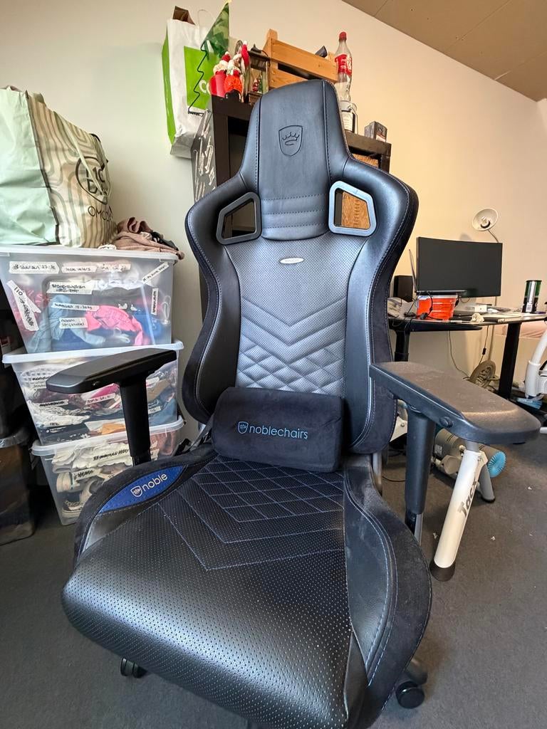 noblechairs EPIC Gaming Bureaustoel Zwart/Blauw, Huis en Inrichting, Bureaustoelen, Ophalen, Zwart, Zo goed als nieuw, Bureaustoel