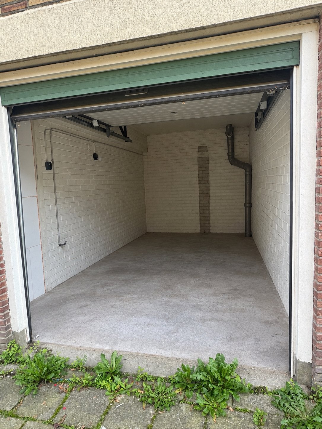 Garagebox 17 m² te huur –Amsterdam Nieuw-West- Eastonstraat