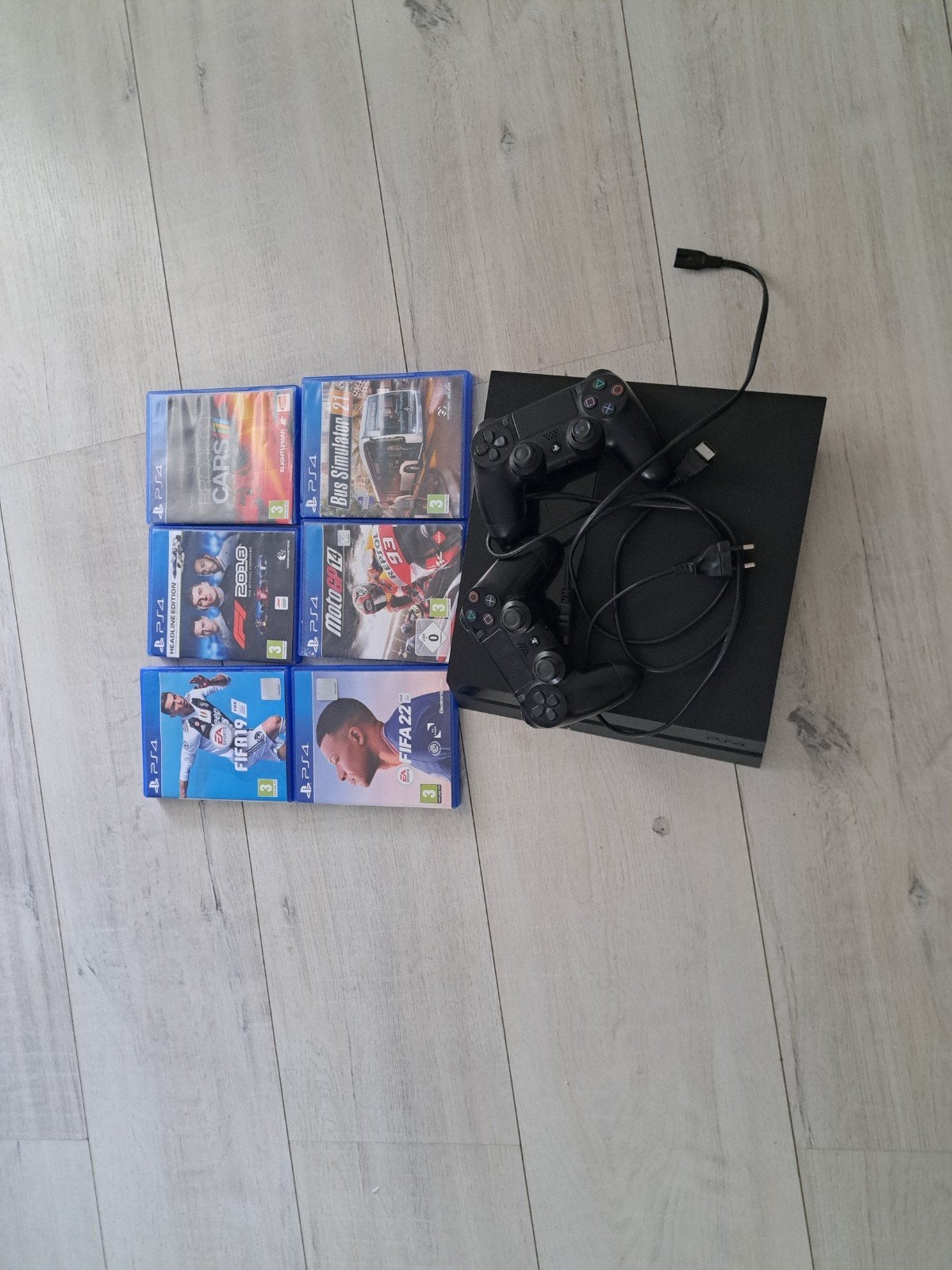 Ps4 met game's en 2 controlers, Ophalen, Met 2 controllers, Original, Gebruikt