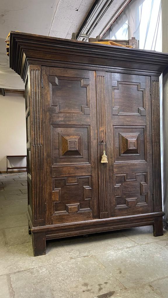 Antieke eikenhouten kussenkast - Strak en Authentiek, Antiek en Kunst, Antiek | Meubels | Kasten, Ophalen