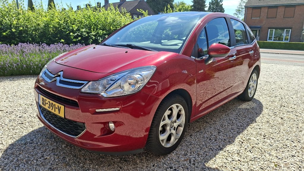 Citroën C3 1.2 VTI 60KW/82PK 2013 Rood metalic nieuw staat., Voorwielaandrijving, Stof, 1199 cc, Handgeschakeld