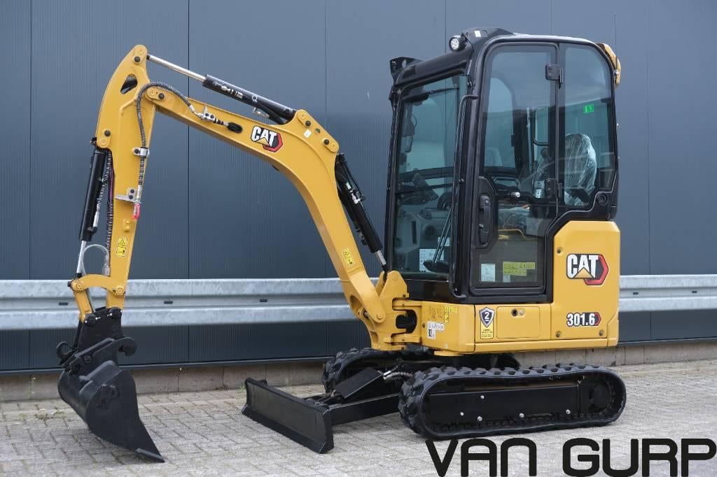 Cat 301.6 Caterpillar | 2021 | 461h | graafmachine, Zakelijke goederen, Machines en Bouw | Kranen en Graafmachines, Graafmachine