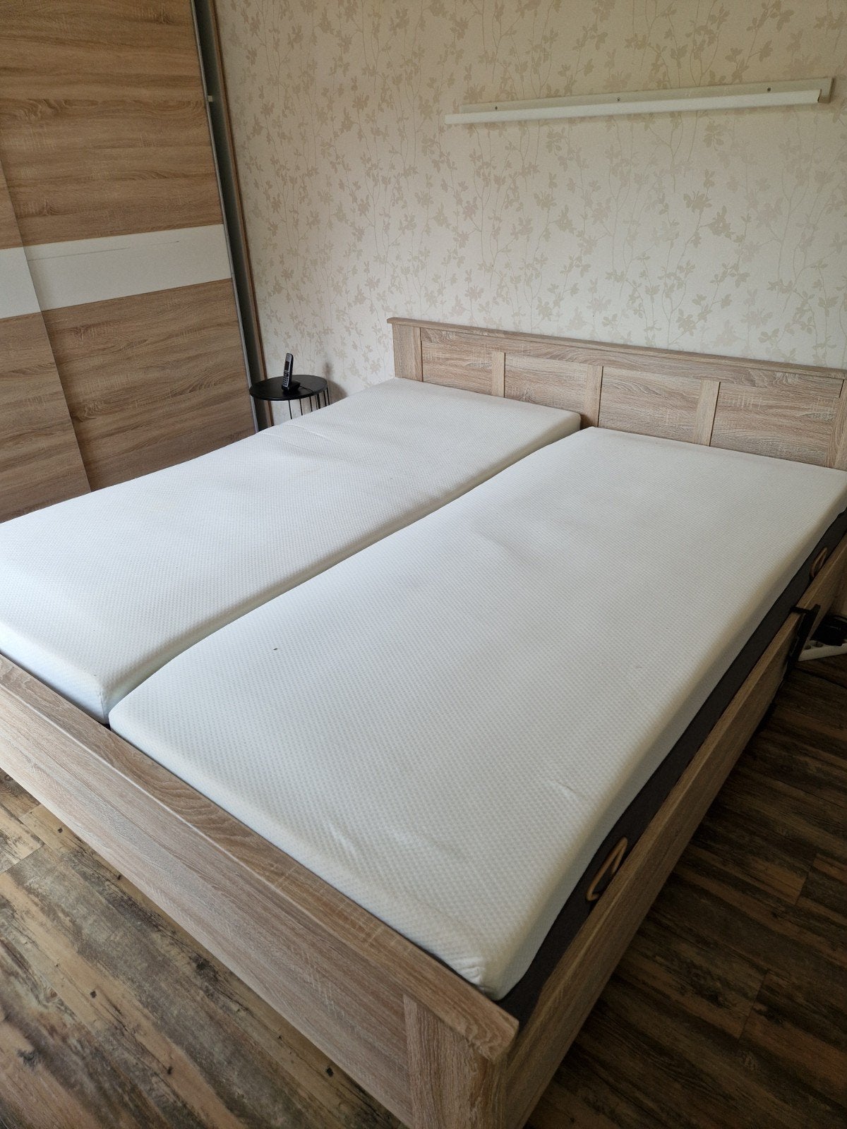 Hoog-laag bed 2 pers, Ophalen, Verstelbaar, Bruin, 180 cm