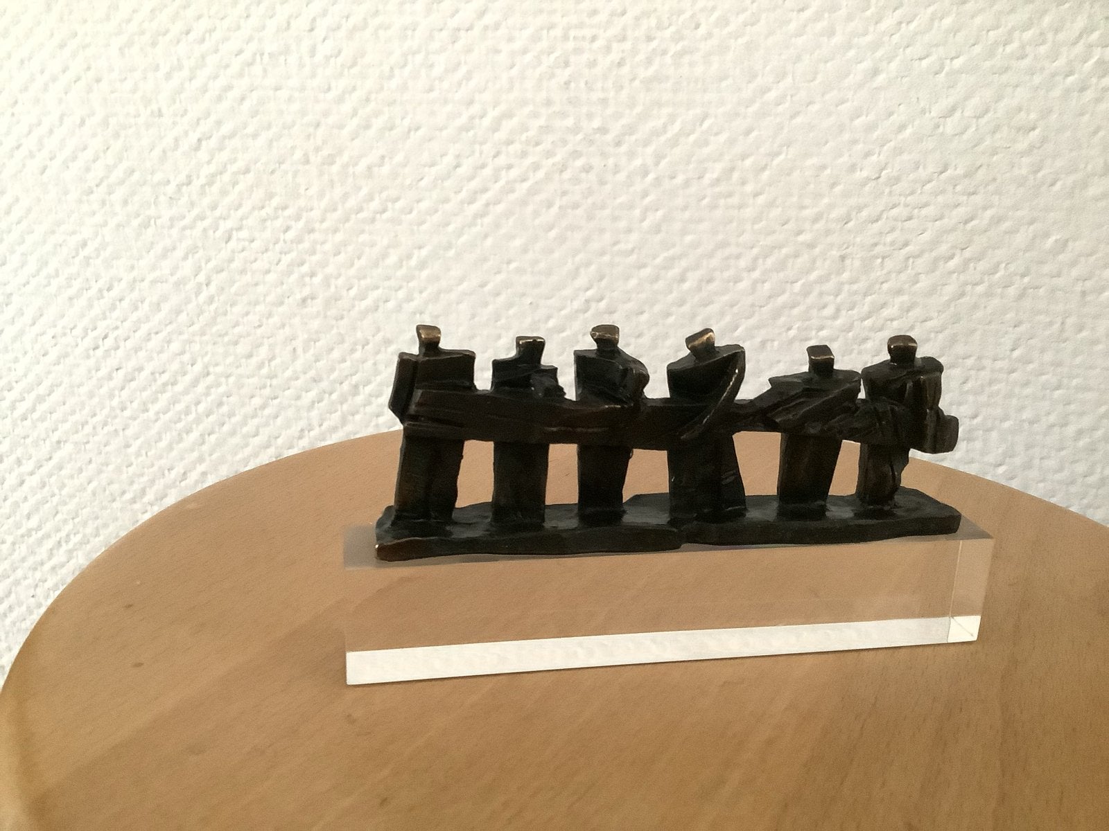 Bronzen sculptuur: Samen Staan We Sterk, Groep mensen, Minder dan 20 cm, Ophalen of Verzenden, Brons