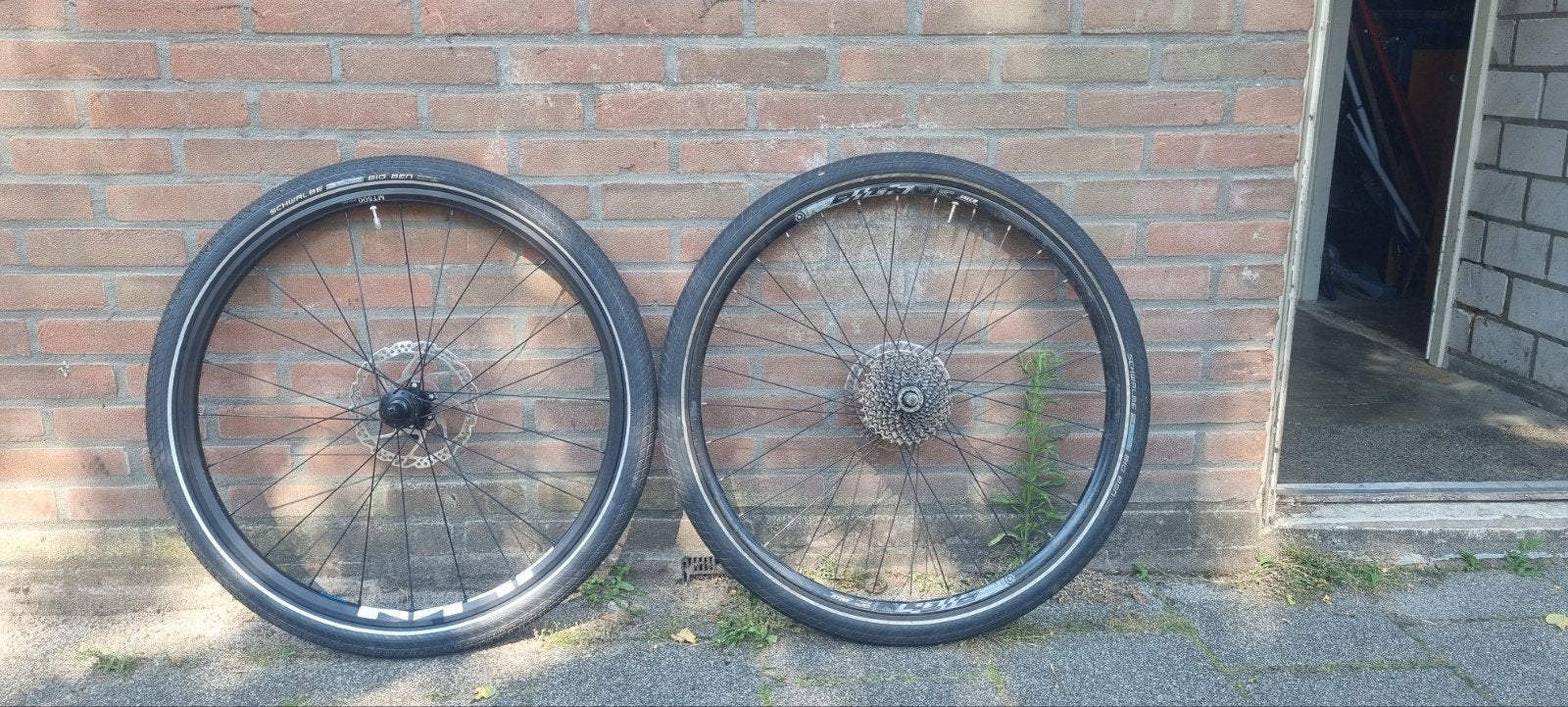 Shimano Schwalbe 27 inch MTB wielen (voorwiel nieuw), Shimano, Schwalbe, Zo goed als nieuw, Mountainbike, Ophalen