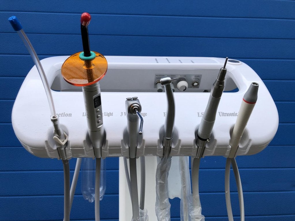 Nieuwe dental unit scaler curing light 3 weg spuit, Diversen, Niet ingevuld, Niet ingevuld, Nieuw, Ophalen of Verzenden