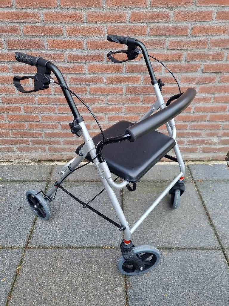 In nieuwstaat een Ridder Eco Premium rollator + Mandje, Ophalen, Opvouwbaar, Zo goed als nieuw