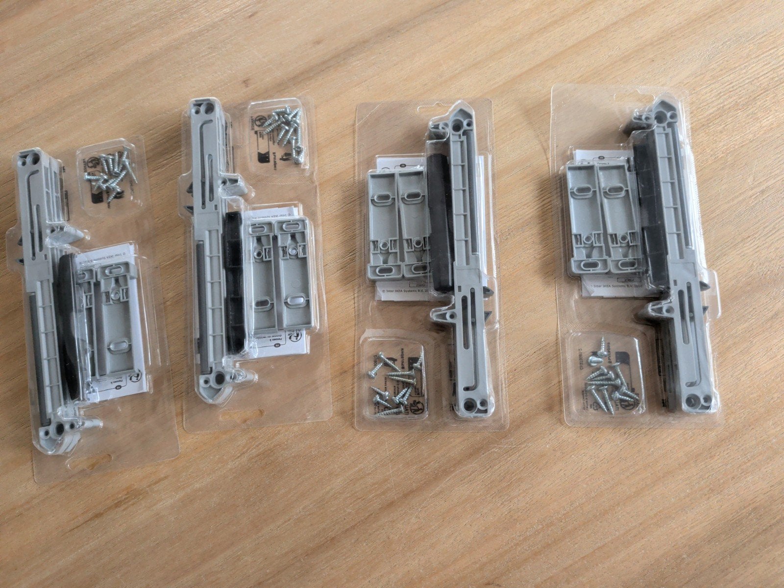 IKEA MARKHUS ladegeleiders (4 sets) - Nieuw, Ophalen of Verzenden, Nieuw