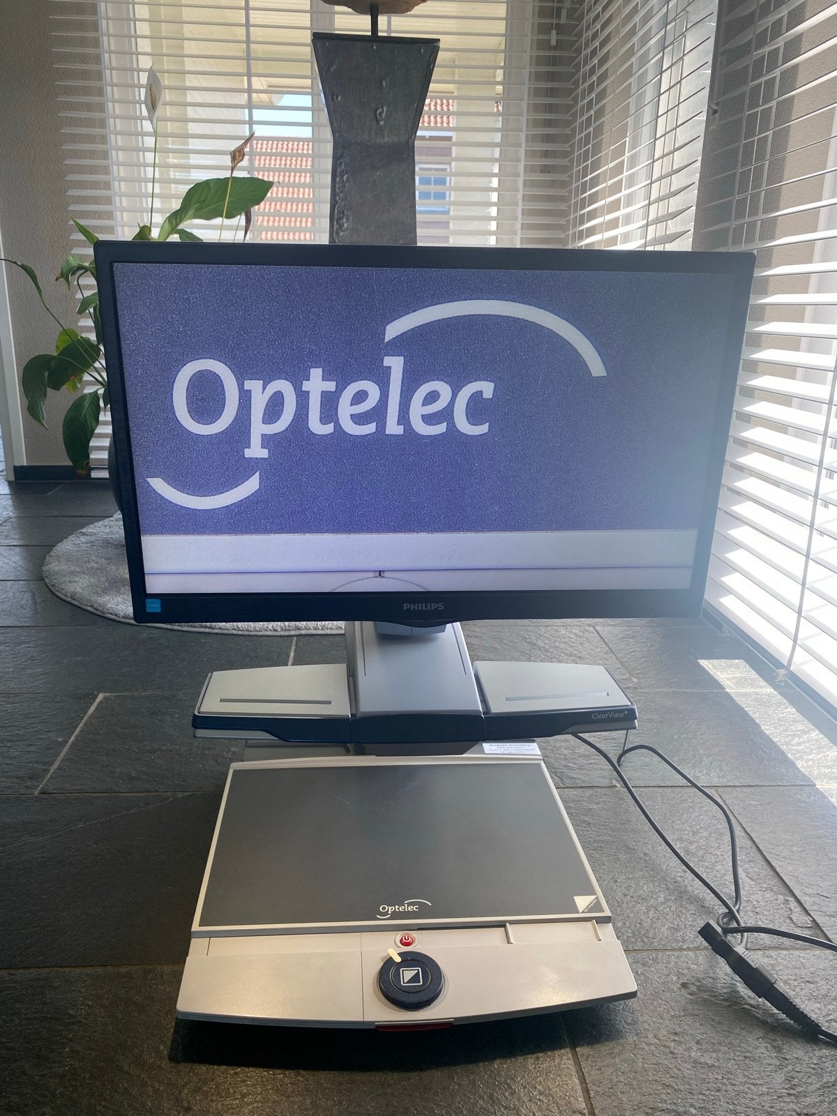 OPTELEC CLEARVIEW+ BEELDSCHERMLOEP COMPLEET WERKEND, Ophalen, Zo goed als nieuw, Loeplamp