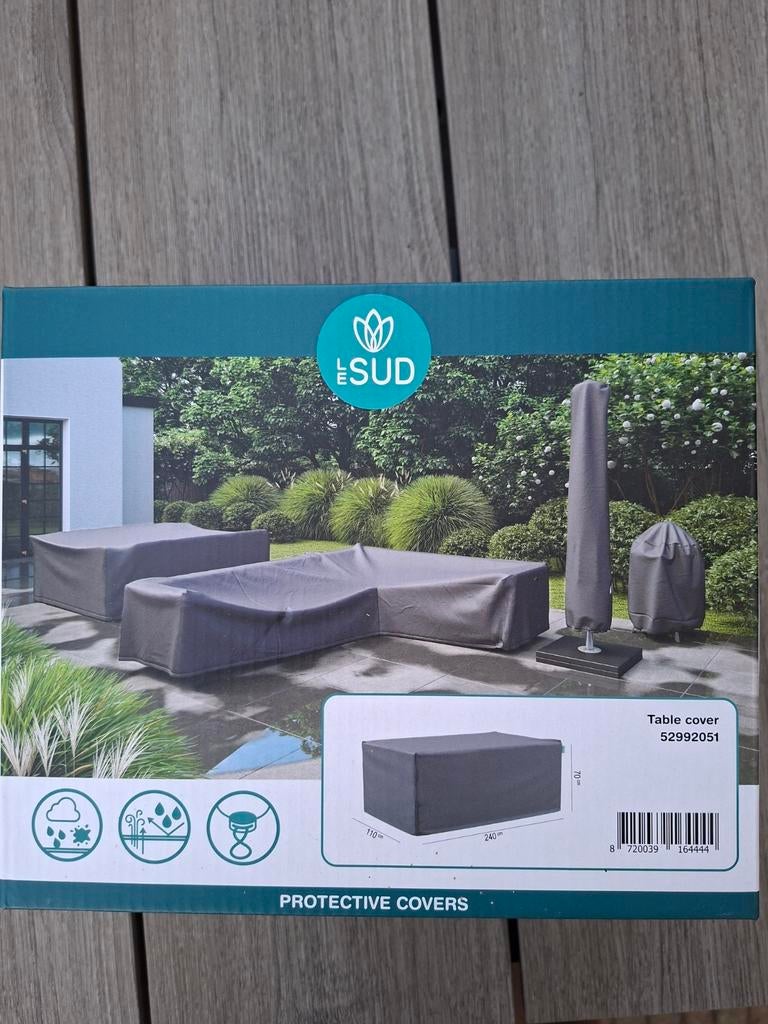 Gloednieuwe Le Sud buitentafel hoes/cover tegen de regen, Tuin en Terras, Ophalen of Verzenden, Nieuw