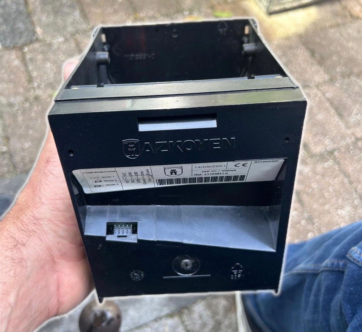 Azkoyen hoppers (18x) en Arcade buttons (80x) set prijs, Ophalen, Zo goed als nieuw