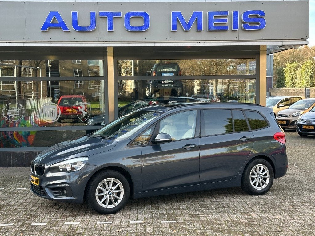Bmw 2-SERIE GRAN TOURER 218D Automaat Navi Panoramadak Leder, Auto's, Euro 6, 4 cilinders, 23 km/l, Leder