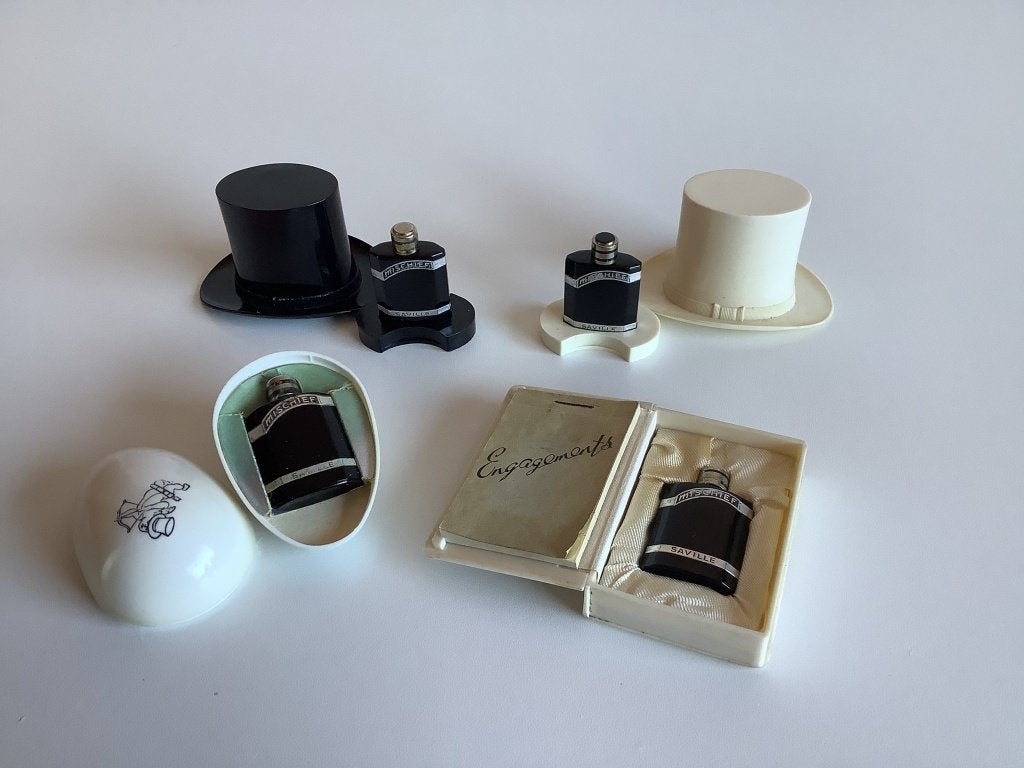 Supermooie art deco miniatuurflesjes in prachtige verpakking, Ophalen of Verzenden, Zo goed als nieuw, Miniatuur, Gevuld