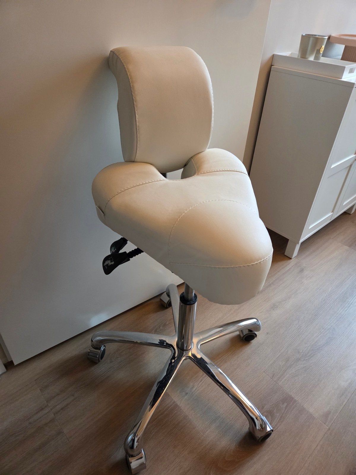Ergonomische werkstoel Dynamic – wit – zo goed als nieuw, Ophalen, Zo goed als nieuw, Overige typen