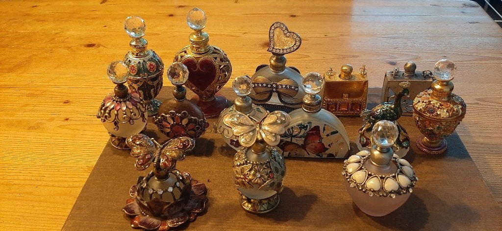 14 decoratieve parfumflessen, Verzamelen, Parfumverzamelingen, Ophalen of Verzenden, Zo goed als nieuw, Parfumfles