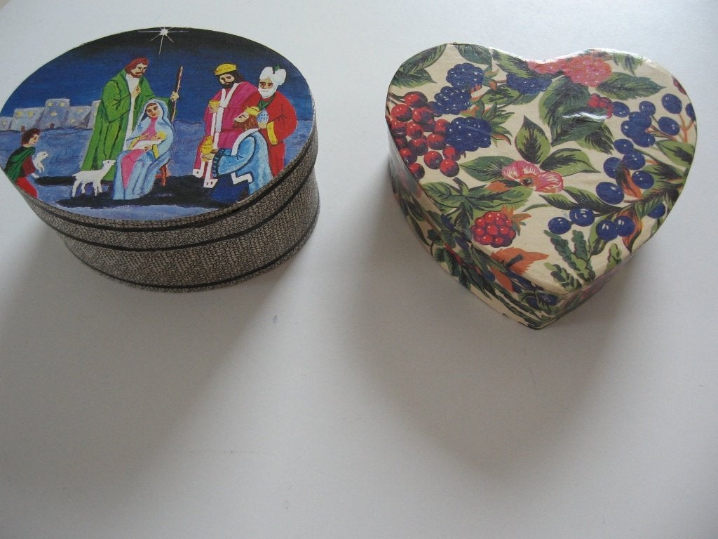 2 oude kerst bloemetjes doosjes samen €12,50, Ophalen of Verzenden