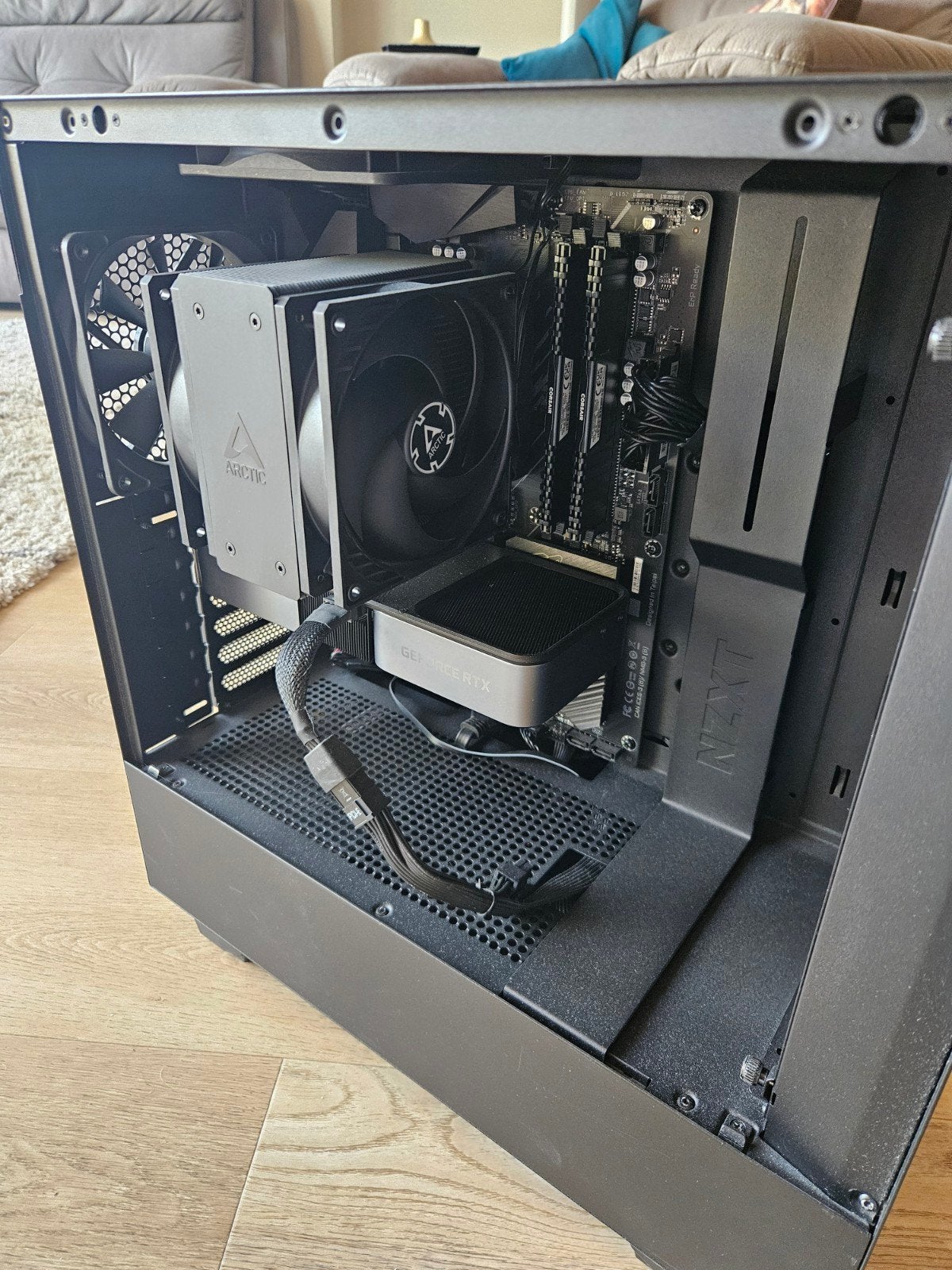 Game pc RTX 3070FE (BIEDEN VANAF €600), Ophalen